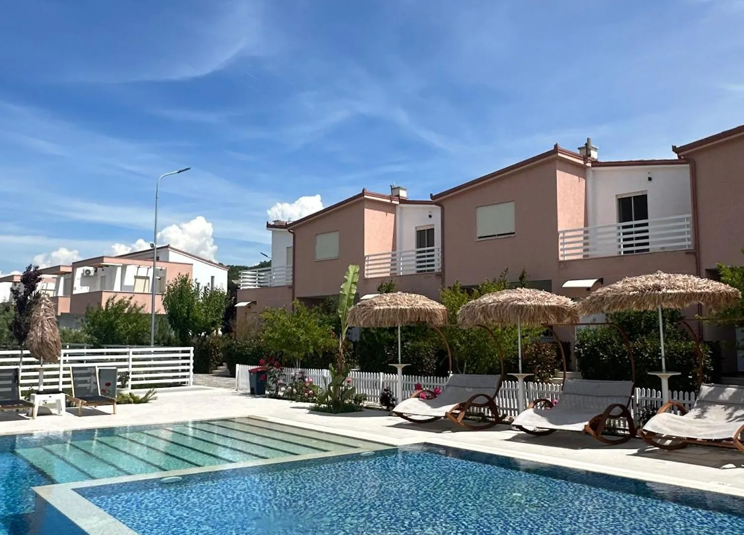 Tea Residence, Gjiri I Lalzit Villa Durrës 0*,
