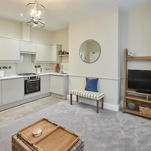 https://the-normanby-apartment.yorkshirehotels.net