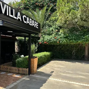 Daire Cabare Apartments&rooms, Dıraç