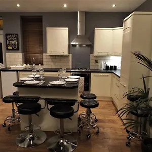 https://bronte-cinema-cottage-at-haworth.yorkshirehotels.net